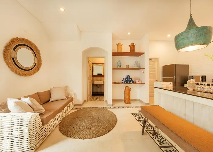 Stylish 3br Escape, 5 Mins To Вилла Семиньяк